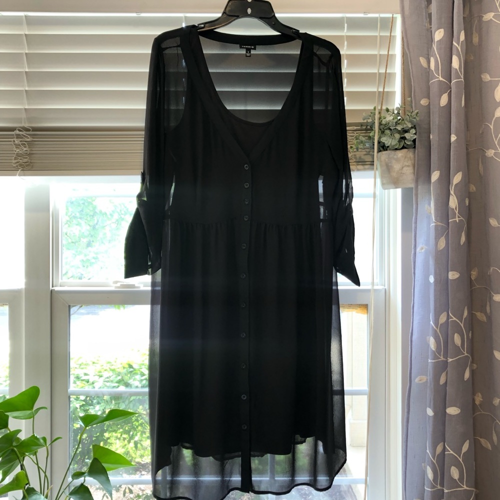 TORRID Black Chiffon Dress - Size 1, Two Piece
